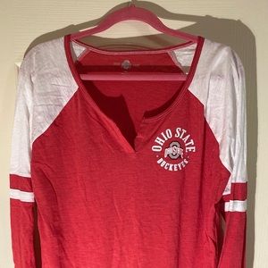 THE OHIO STATE UNIVERSITY FAN LONG-SLEEVE SHIRT
